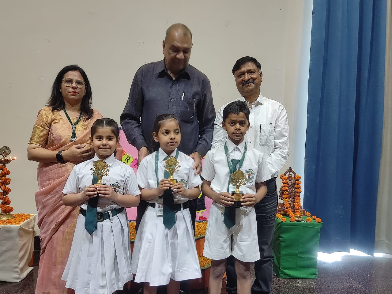 PRIZE DISTRIBUTION